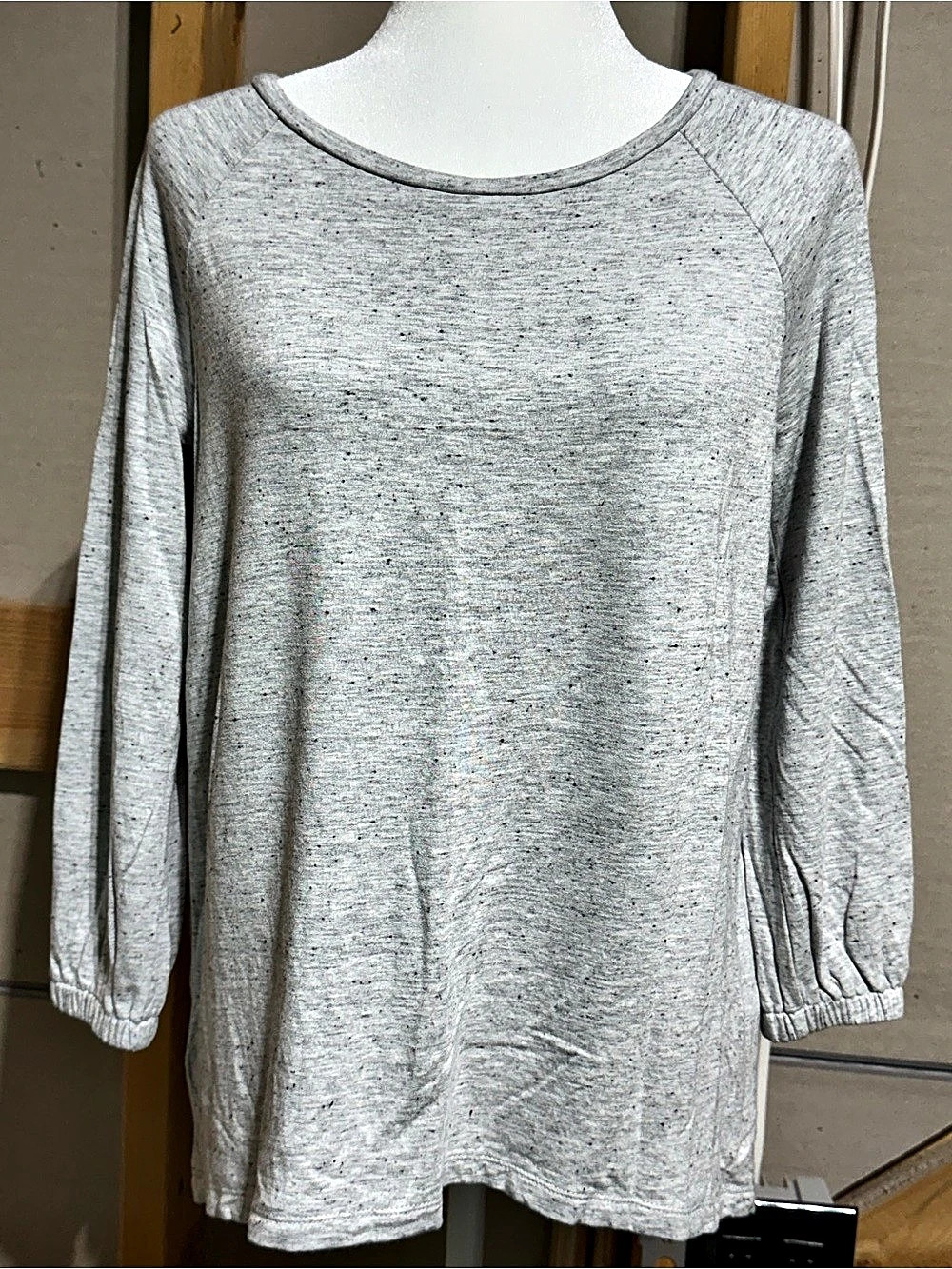LOFT Outlet Gray Long Sleeve Top Size Small